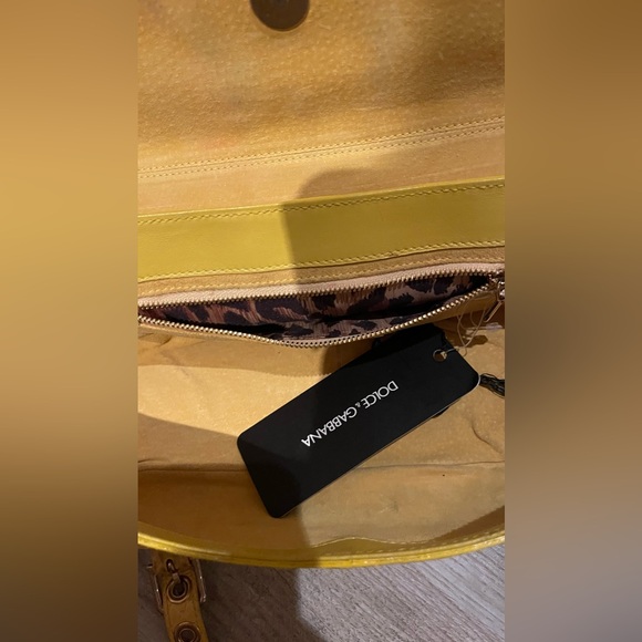 Vintage rare yellow Dolce&Gabbana python skin shoulder bag - Picture 4 of 7
